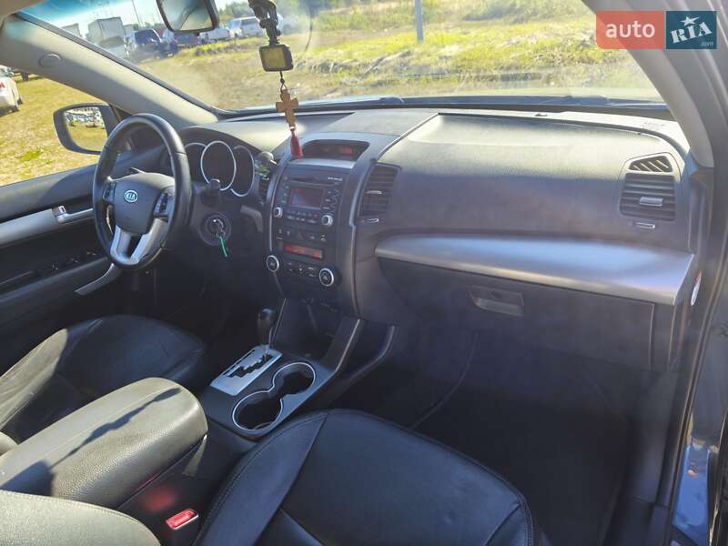 Внедорожник / Кроссовер Kia Sorento 2010 в Львове фото 9 Внедорожник / Кроссовер Kia Sorento 2010 в Львове