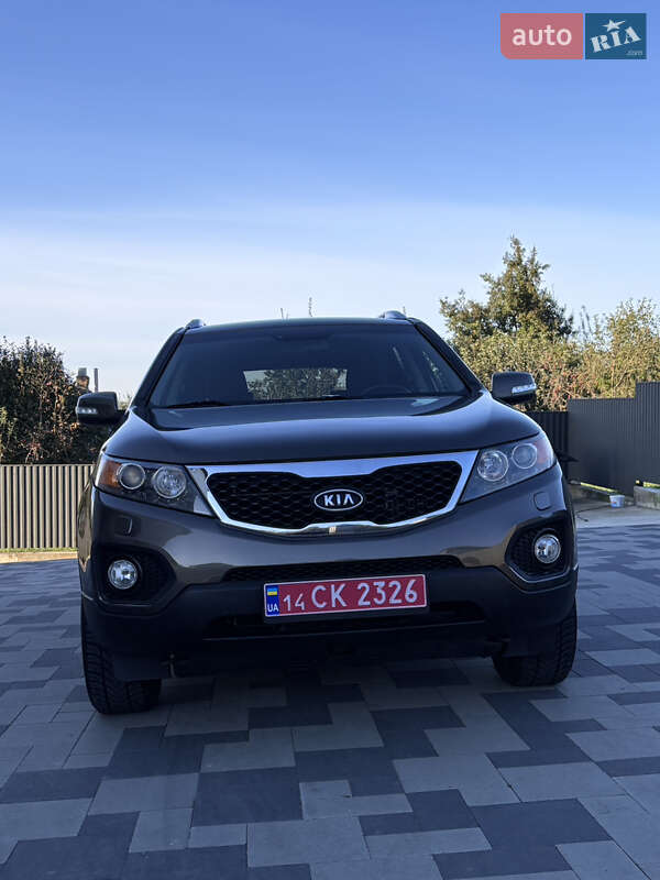 Внедорожник / Кроссовер Kia Sorento 2011 в Калуше