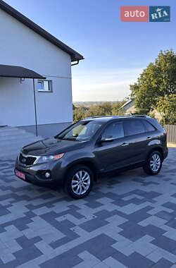 Позашляховик / Кросовер Kia Sorento 2011 в  фото 8 Позашляховик / Кросовер Kia Sorento 2011 в