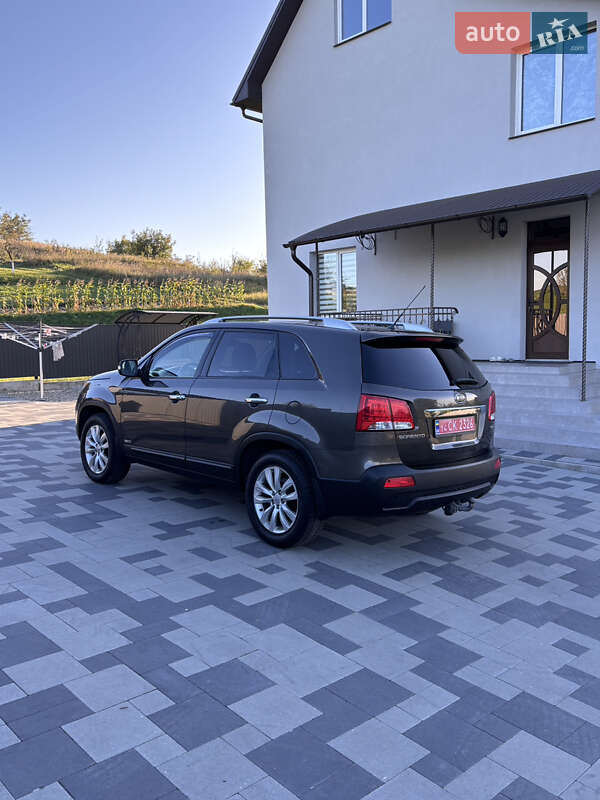 Внедорожник / Кроссовер Kia Sorento 2011 в Калуше