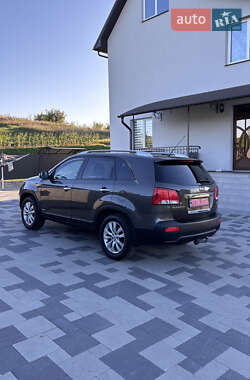 Позашляховик / Кросовер Kia Sorento 2011 в  фото 22 Позашляховик / Кросовер Kia Sorento 2011 в
