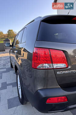 Позашляховик / Кросовер Kia Sorento 2011 в  фото 27 Позашляховик / Кросовер Kia Sorento 2011 в