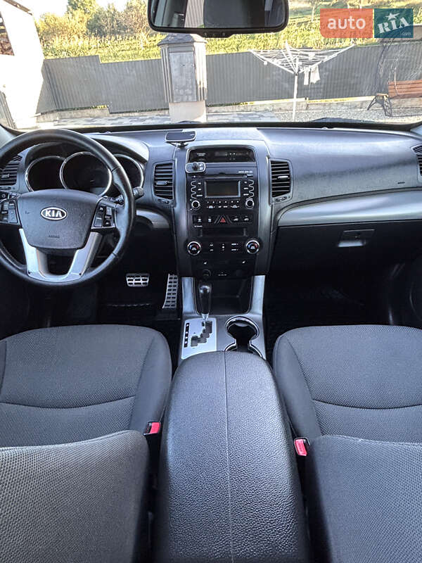 Внедорожник / Кроссовер Kia Sorento 2011 в Калуше