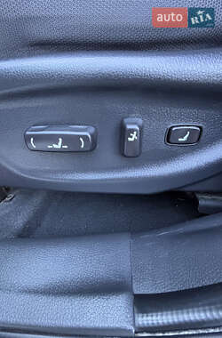 Позашляховик / Кросовер Kia Sorento 2011 в  фото 43 Позашляховик / Кросовер Kia Sorento 2011 в