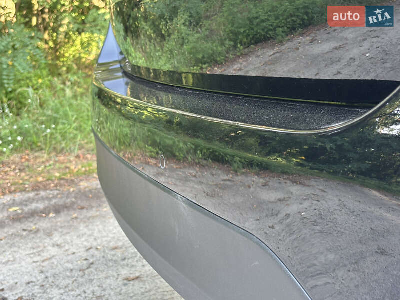 Позашляховик / Кросовер Kia Sorento 2013 в Києві