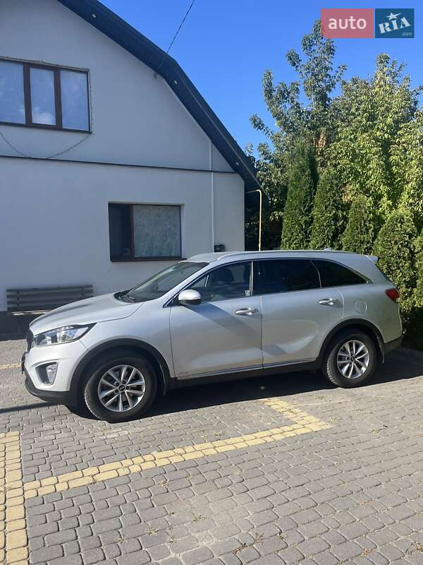 Внедорожник / Кроссовер Kia Sorento 2015 в Виннице