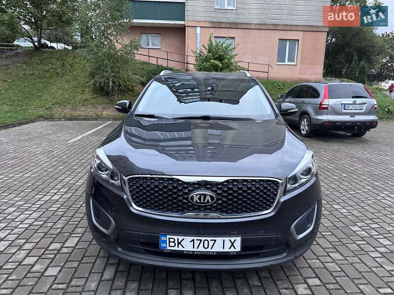 Внедорожник / Кроссовер Kia Sorento 2016 в Ровно фото 5 Внедорожник / Кроссовер Kia Sorento 2016 в Ровно