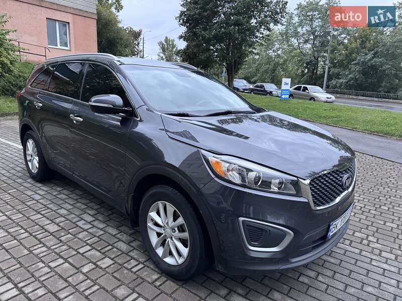 Внедорожник / Кроссовер Kia Sorento 2016 в Ровно фото 4 Внедорожник / Кроссовер Kia Sorento 2016 в Ровно