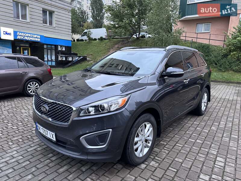 Внедорожник / Кроссовер Kia Sorento 2016 в Ровно фото 13 Внедорожник / Кроссовер Kia Sorento 2016 в Ровно