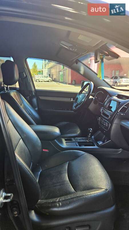 Внедорожник / Кроссовер Kia Sorento 2012 в Киеве