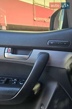 Внедорожник / Кроссовер Kia Sorento 2012 в 