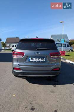 Внедорожник / Кроссовер Kia Sorento 2016 в 