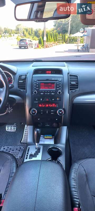 Внедорожник / Кроссовер Kia Sorento 2011 в Переяславе