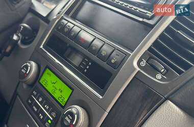 Внедорожник / Кроссовер Kia Sorento 2009 в 