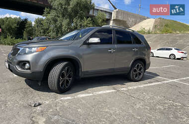 Внедорожник / Кроссовер Kia Sorento 2011 в 