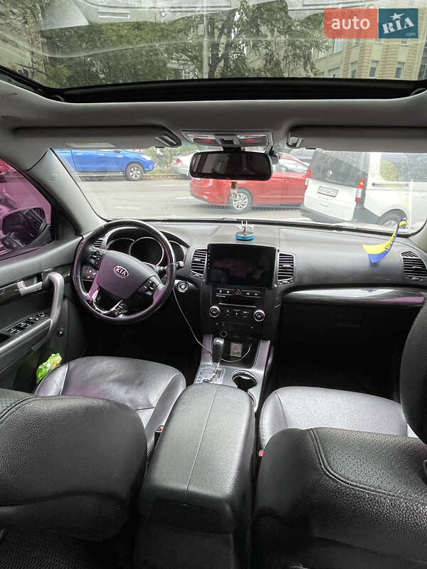 Внедорожник / Кроссовер Kia Sorento 2011 в Киеве