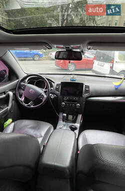 Внедорожник / Кроссовер Kia Sorento 2011 в 