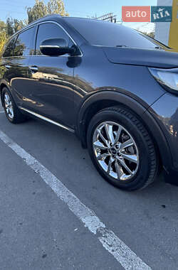 Внедорожник / Кроссовер Kia Sorento 2016 в 