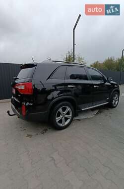 Внедорожник / Кроссовер Kia Sorento 2014 в 