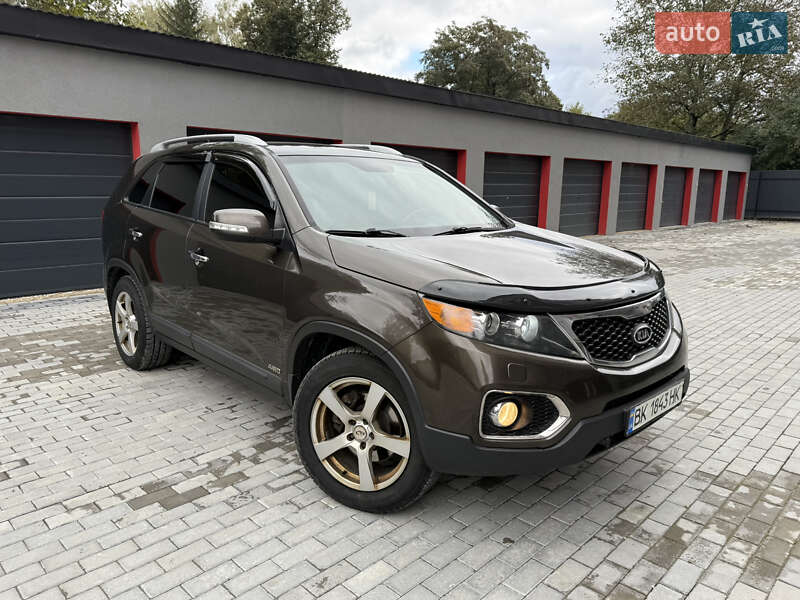 Внедорожник / Кроссовер Kia Sorento 2010 в Борщеве