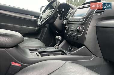 Внедорожник / Кроссовер Kia Sorento 2014 в 