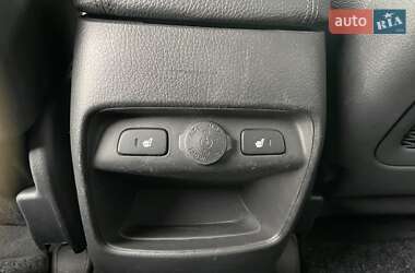 Внедорожник / Кроссовер Kia Sorento 2014 в 