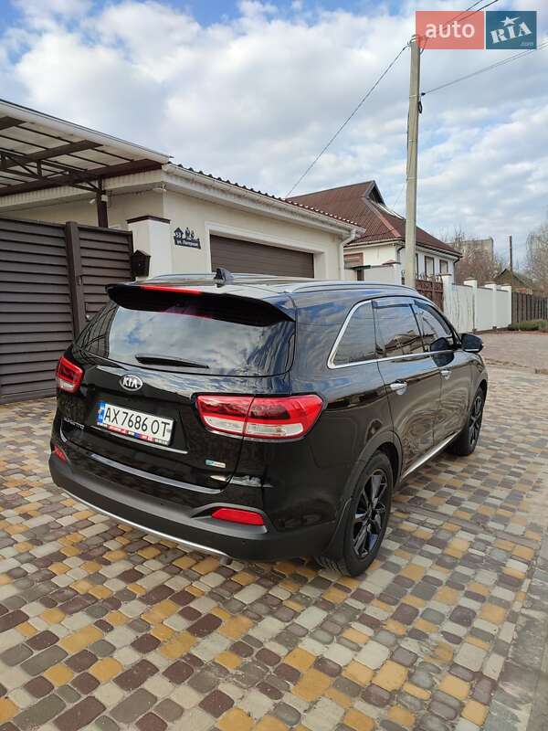 Позашляховик / Кросовер Kia Sorento 2015 в Харкові