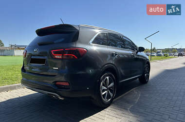 Внедорожник / Кроссовер Kia Sorento 2019 в 