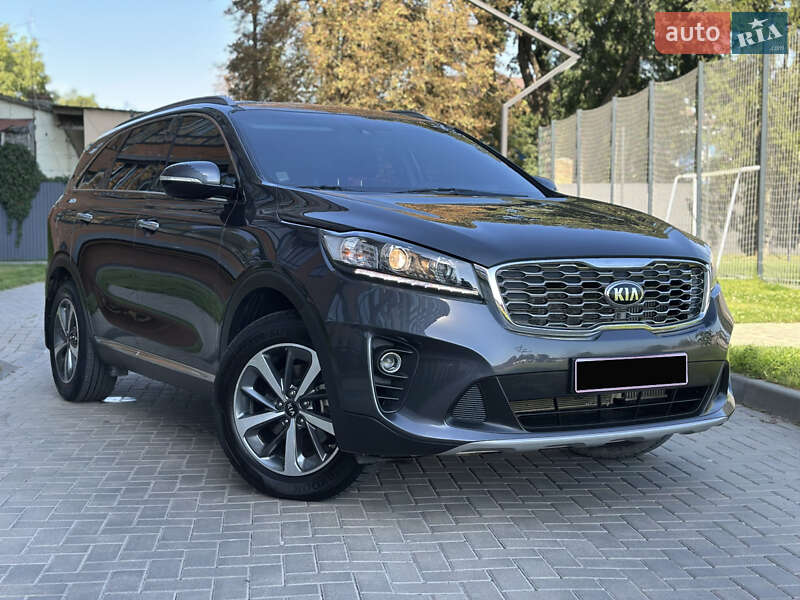 Внедорожник / Кроссовер Kia Sorento 2019 в 