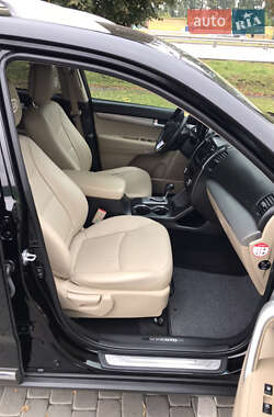 Внедорожник / Кроссовер Kia Sorento 2012 в 
