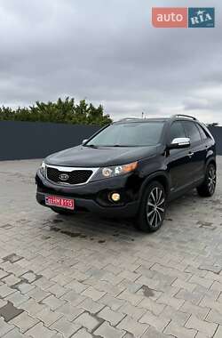 Внедорожник / Кроссовер Kia Sorento 2012 в Вознесенске