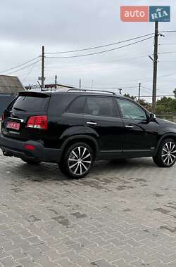 Внедорожник / Кроссовер Kia Sorento 2012 в 
