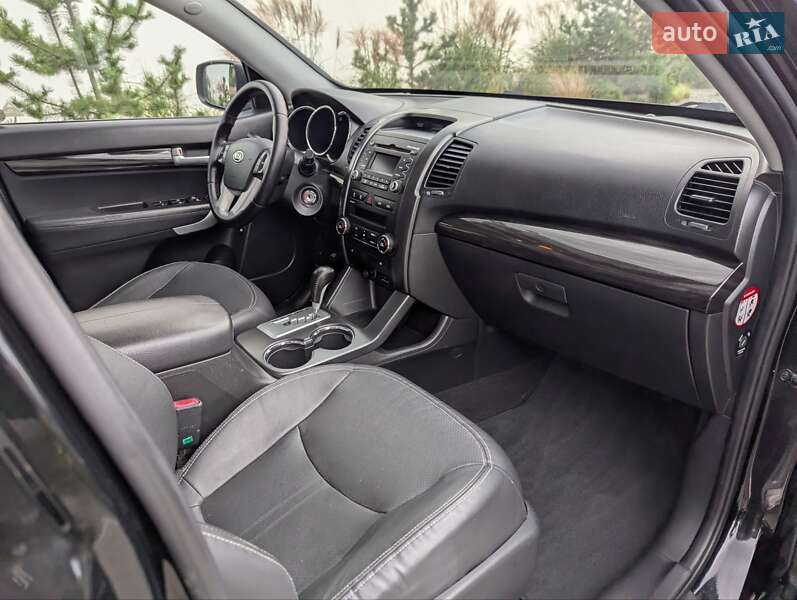 Внедорожник / Кроссовер Kia Sorento 2010 в Луцке фото 47 Внедорожник / Кроссовер Kia Sorento 2010 в Луцке