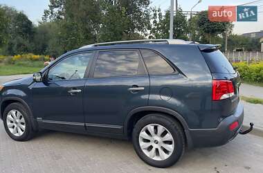 Внедорожник / Кроссовер Kia Sorento 2010 в 