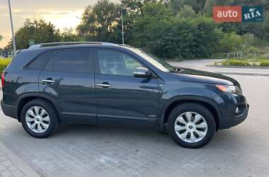 Внедорожник / Кроссовер Kia Sorento 2010 в 