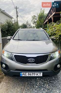 Внедорожник / Кроссовер Kia Sorento 2011 в Днепре