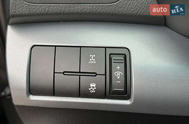 Внедорожник / Кроссовер Kia Sorento 2014 в 