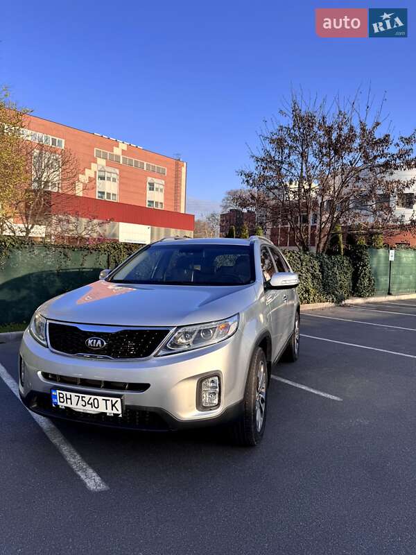 Внедорожник / Кроссовер Kia Sorento 2013 в Одессе