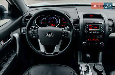 Внедорожник / Кроссовер Kia Sorento 2010 в 