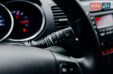 Внедорожник / Кроссовер Kia Sorento 2010 в 