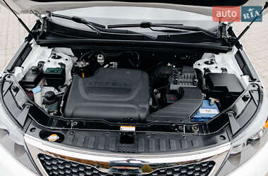 Внедорожник / Кроссовер Kia Sorento 2010 в 