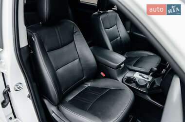 Внедорожник / Кроссовер Kia Sorento 2010 в 