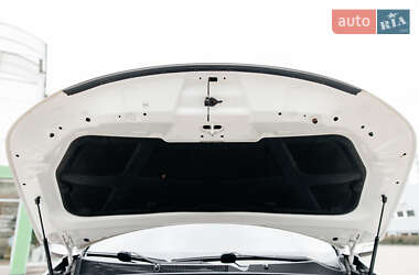 Внедорожник / Кроссовер Kia Sorento 2010 в 