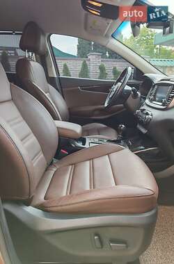 Внедорожник / Кроссовер Kia Sorento 2015 в 