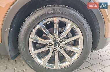 Внедорожник / Кроссовер Kia Sorento 2015 в 