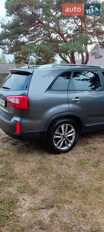 Внедорожник / Кроссовер Kia Sorento 2013 в Камне-Каширском