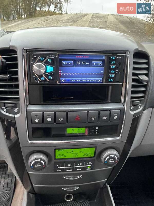 Внедорожник / Кроссовер Kia Sorento 2008 в Киеве