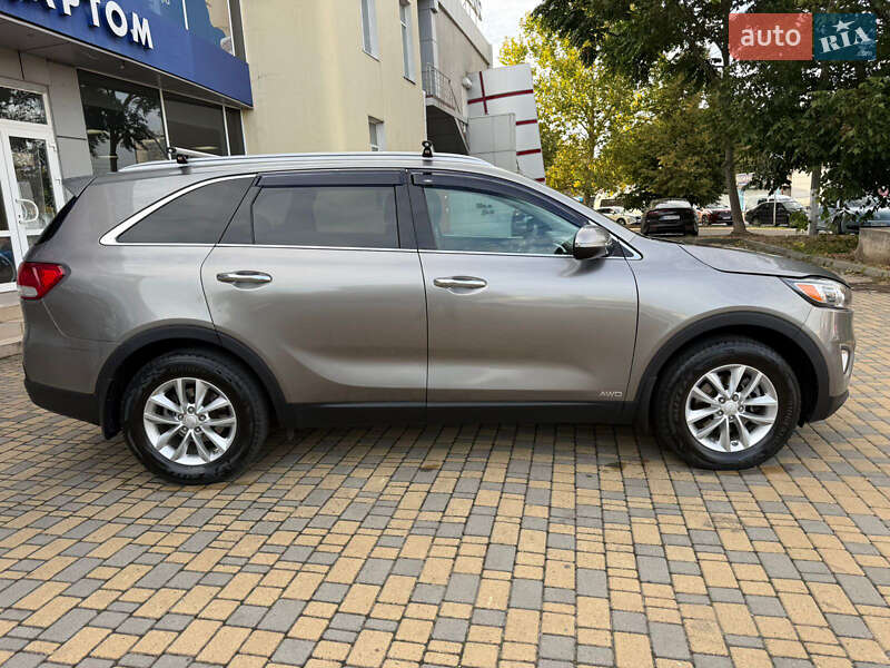 Позашляховик / Кросовер Kia Sorento 2016 в Одесі фото 5 Позашляховик / Кросовер Kia Sorento 2016 в Одесі