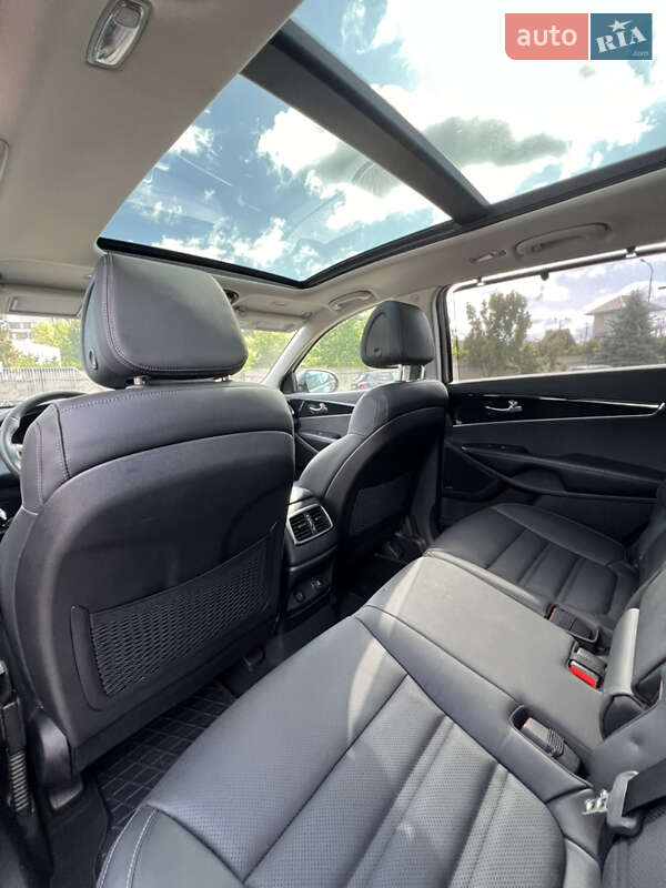 Позашляховик / Кросовер Kia Sorento 2017 в Луцьку фото 29 Позашляховик / Кросовер Kia Sorento 2017 в Луцьку