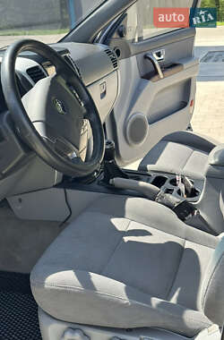 Внедорожник / Кроссовер Kia Sorento 2005 в 